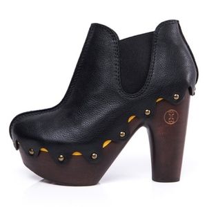 Flogg Deborah High Heel Platform Bootie Clogs 7.5